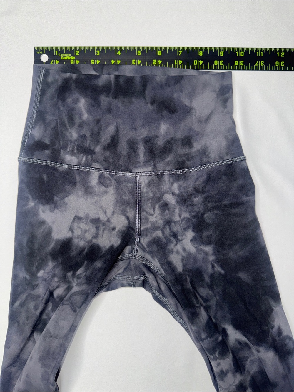 Lululemon Fast and Free High-Rise Tight Size 2 Gray Tie Dye Full Length 28" - Picture 6 of 8